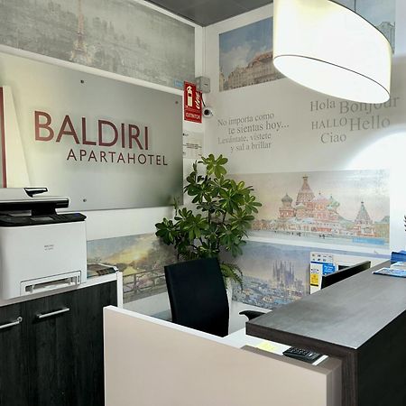 Apartahotel Baldiri Sant Boi de Llobregat Exterior foto