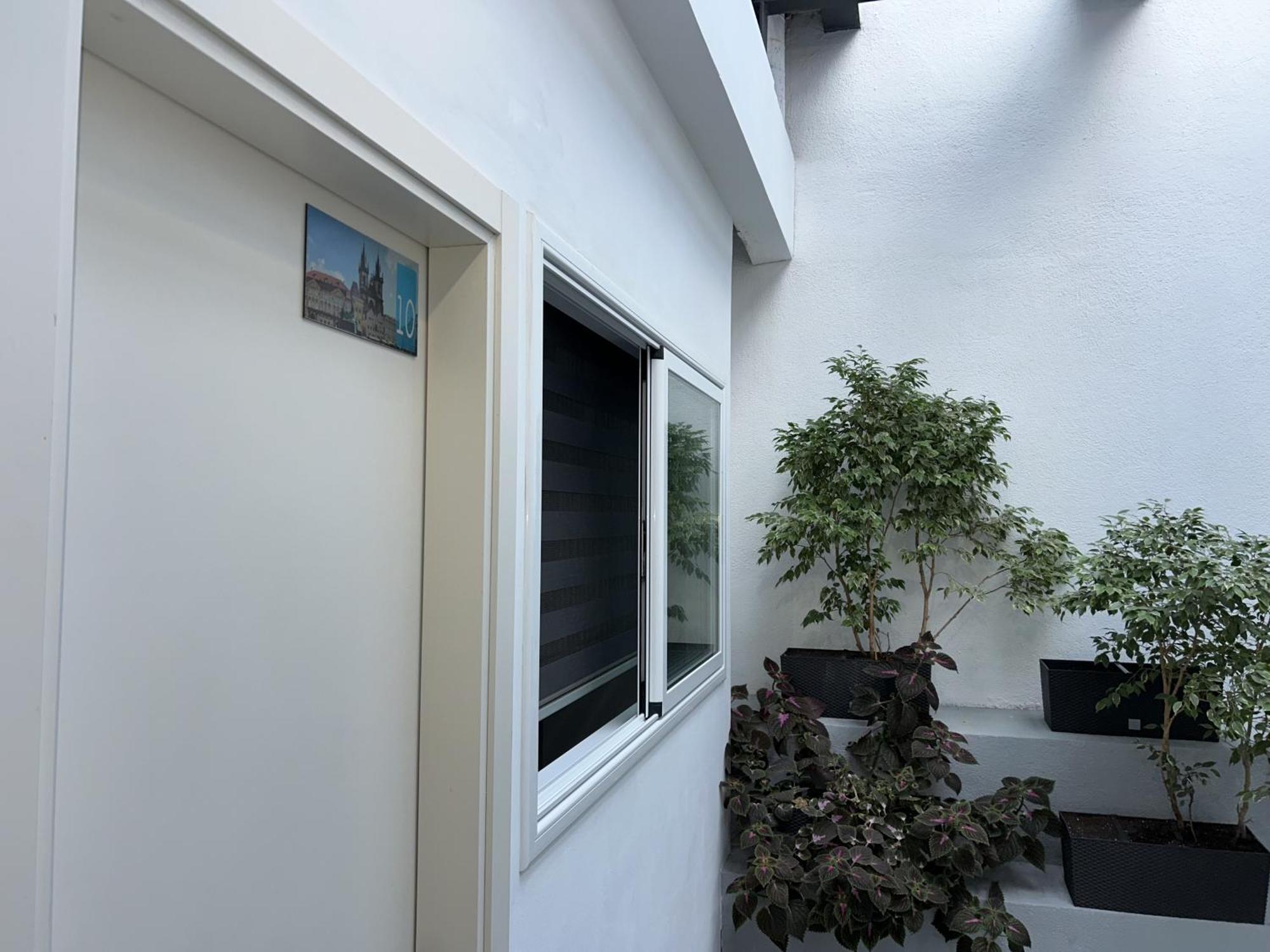 Apartahotel Baldiri Sant Boi de Llobregat Exterior foto