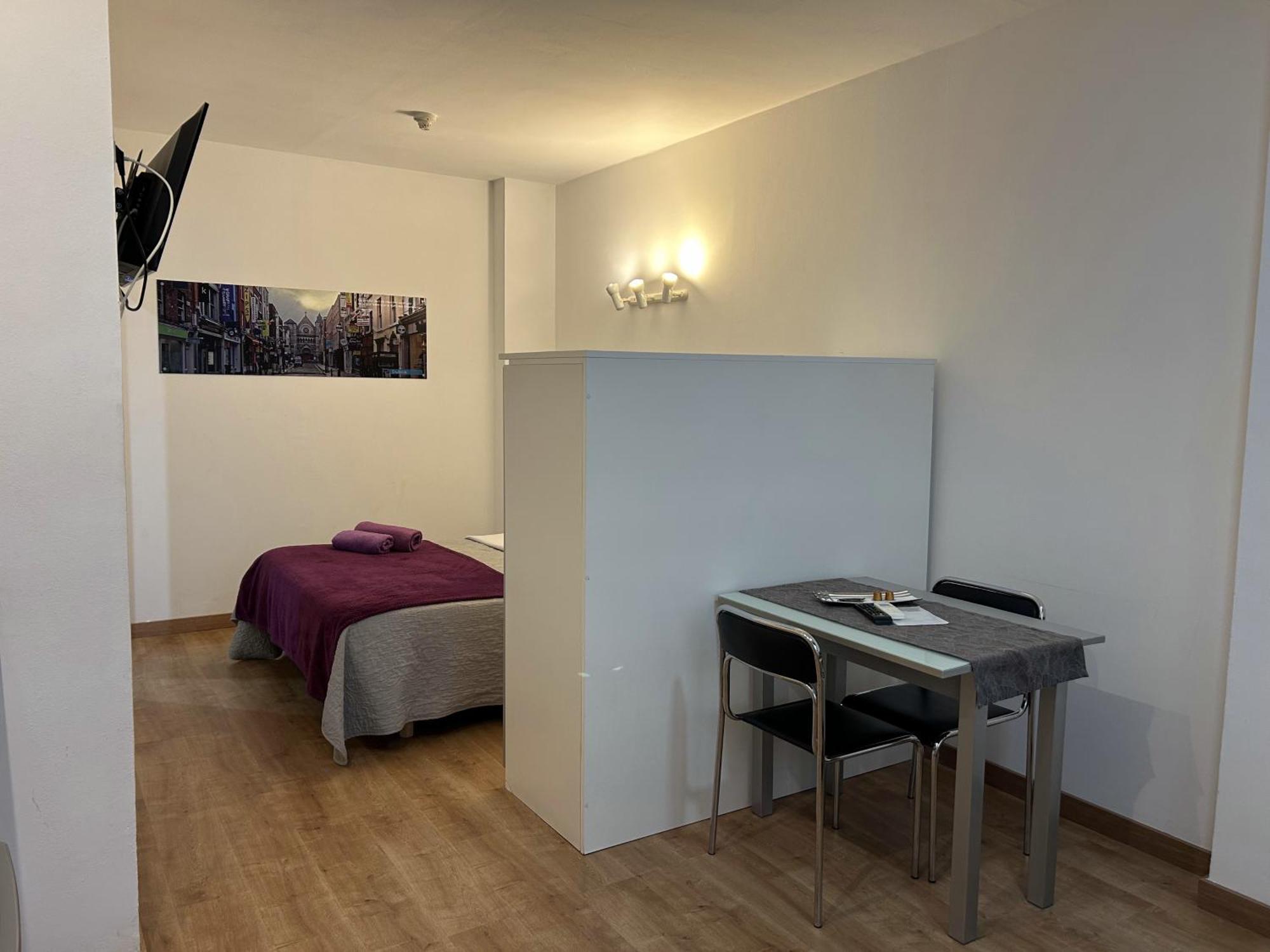 Apartahotel Baldiri Sant Boi de Llobregat Exterior foto