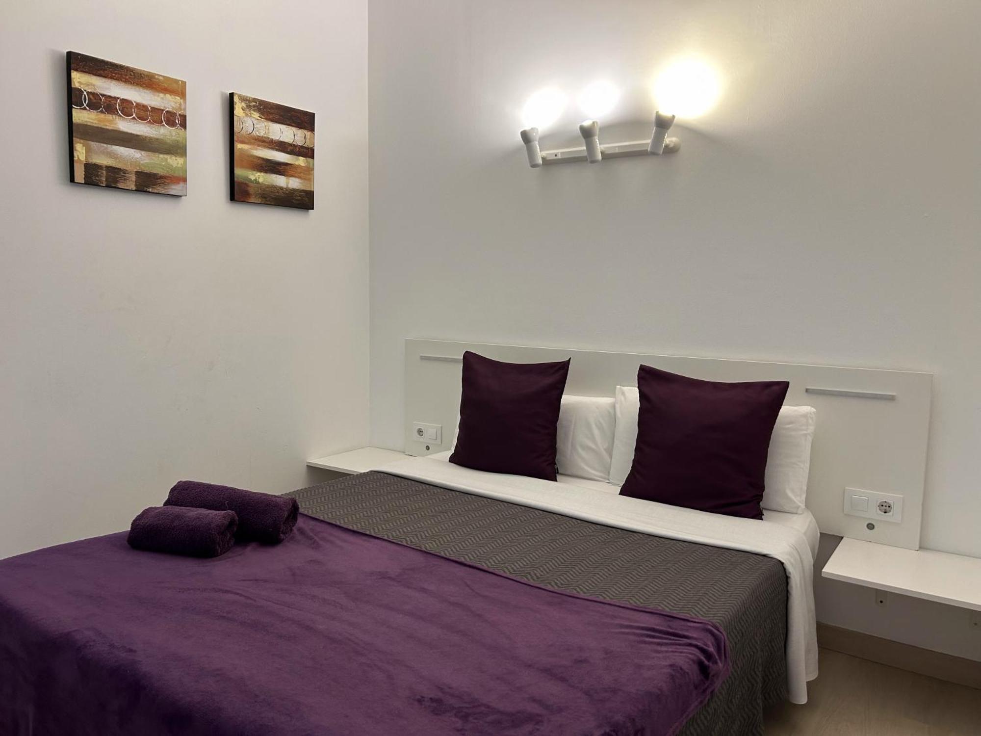 Apartahotel Baldiri Sant Boi de Llobregat Exterior foto